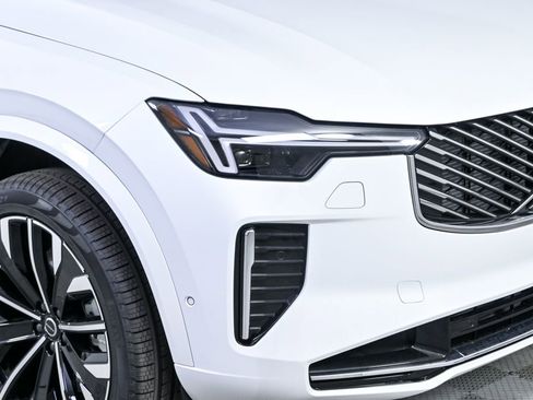 New 2026 Volvo XC90 T8 Ultra w/ Protection Package Premier AWD/4WD image 39