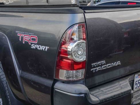 Used 2013 Toyota Tacoma PreRunner image 16