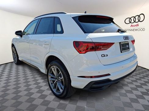 Used 2025 Audi Q3 2.0T Premium w/ Convenience Package AWD/4WD image 4