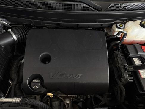Used 2021 Buick Enclave Essence w/ LPO, Touring Package AWD/4WD image 21