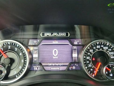 Used 2021 RAM 1500 Laramie image 38