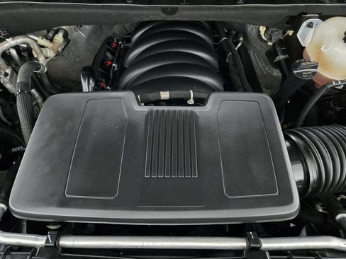 Used 2024 GMC Yukon AT4 w/ AT4 Premium Package AWD/4WD image 35