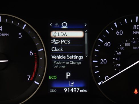 Used 2017 Lexus ES 350 w/ Luxury Package FWD image 21
