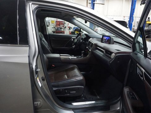Used 2017 Lexus RX 350 FWD image 18