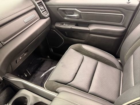 Used 2026 RAM 1500 Laramie AWD/4WD image 21