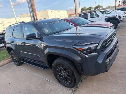 Used 2025 Toyota 4Runner SR5 AWD/4WD image 6