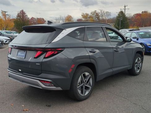 Certified 2025 Hyundai Tucson SEL image 3