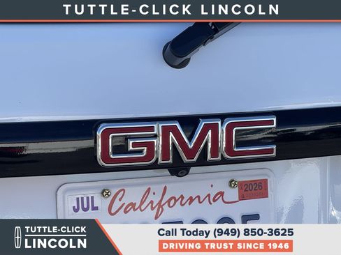 Used 2019 GMC Acadia SLT w/ Black Edition FWD image 16