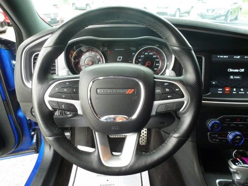 Used 2018 Dodge Charger R/T Scat Pack w/ Dynamics Package RWD image 25