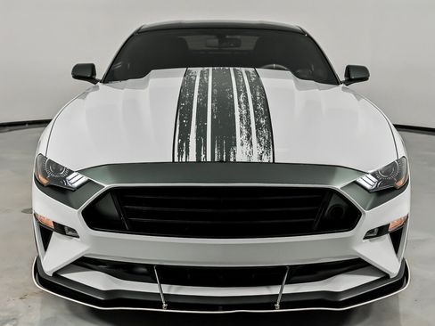 Used 2019 Ford Mustang GT Premium w/ Equipment Group 401A RWD image 5