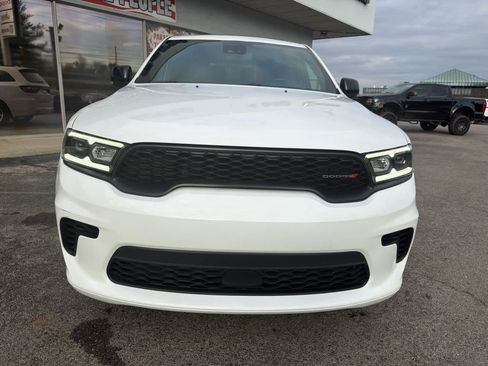 Used 2024 Dodge Durango GT image 3