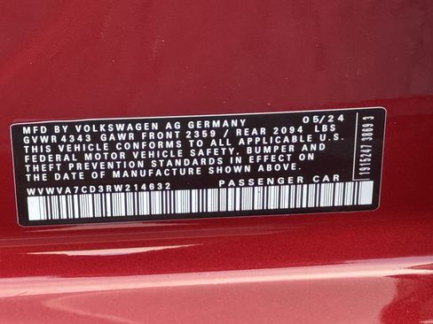 Used 2024 Volkswagen GTI Autobahn image 40