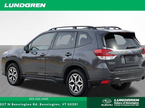 Used 2023 Subaru Forester Premium AWD/4WD image 34