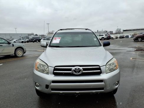 Used 2007 Toyota RAV4 Limited image 2