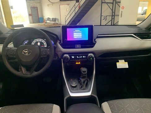 New 2025 Toyota RAV4 XLE image 14
