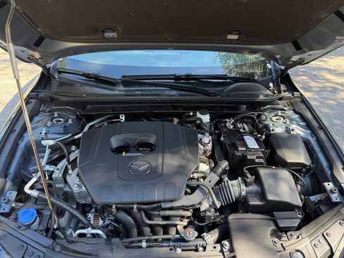 Used 2025 MAZDA MAZDA3 s image 27