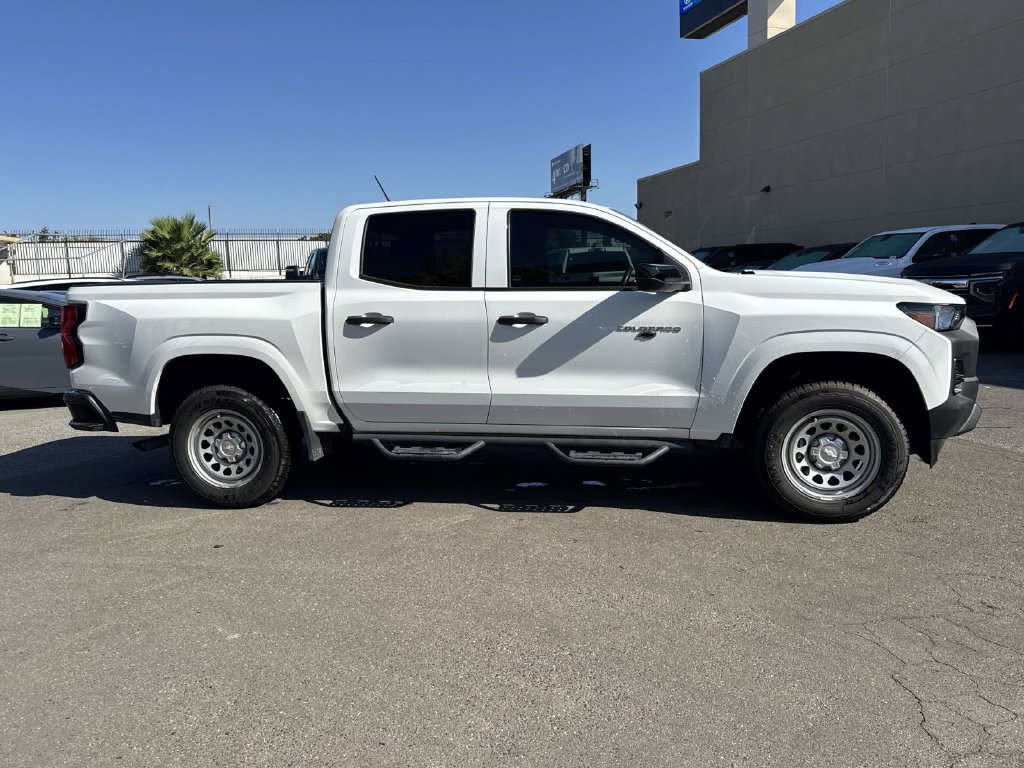 Used 2023 Chevrolet Colorado W/T w/ WT Convenience Package II RWD image 2