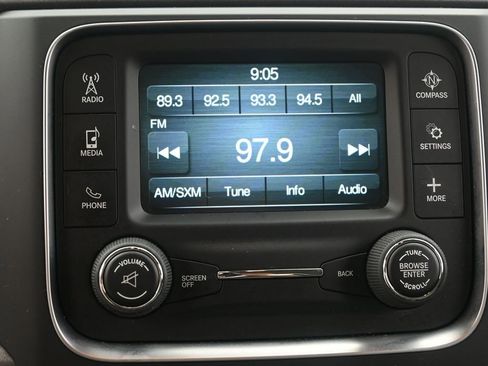 Used 2018 RAM 1500 Express w/ Express Value Package AWD/4WD image 11