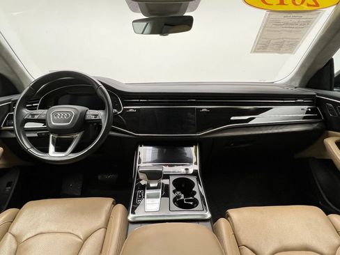 Used 2019 Audi Q8 Prestige w/ Luxury Package image 10