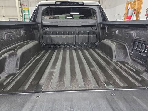 New 2025 GMC Sierra EV Denali image 12