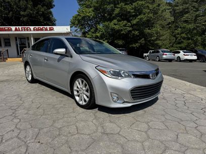 Used 2014 Toyota Avalon Limited w/ Technology Package