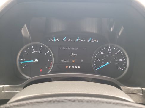 Used 2020 Ford Expedition XLT w/ Equipment Group 201A RWD image 16