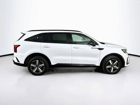 Used 2023 Kia Sorento S w/ Panoramic Sunroof Package FWD image 26