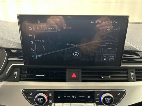 Used 2023 Audi A4 2.0T Premium Plus w/ Premium Plus Package AWD/4WD image 16