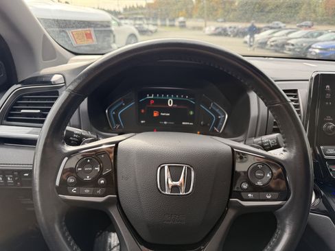 Used 2023 Honda Odyssey Elite image 20