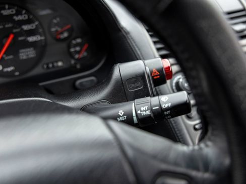 Used 1996 Acura NSX T RWD image 33