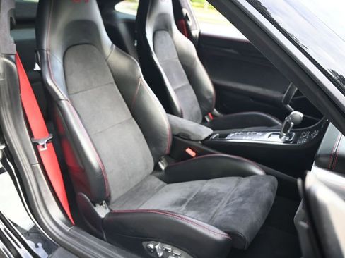 Used 2015 Porsche 911 GT3 RWD image 25