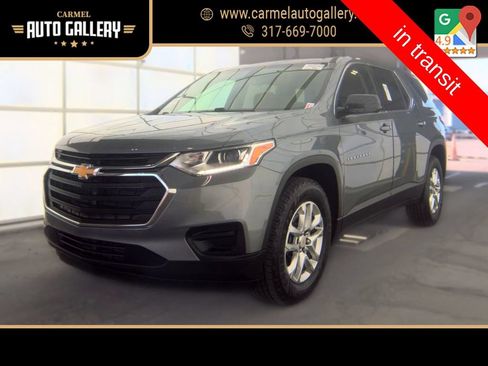 Used 2019 Chevrolet Traverse LS FWD image 1