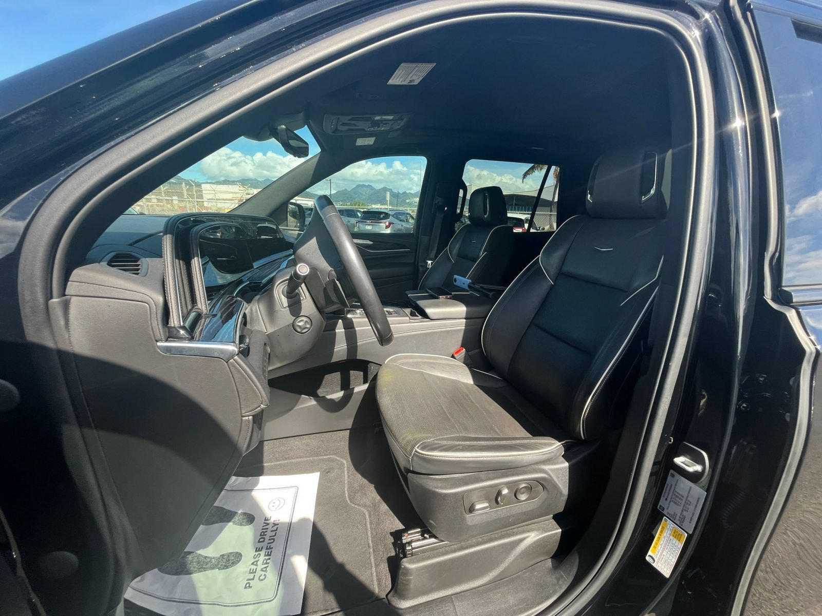 Used 2023 Cadillac Escalade Sport AWD/4WD image 33