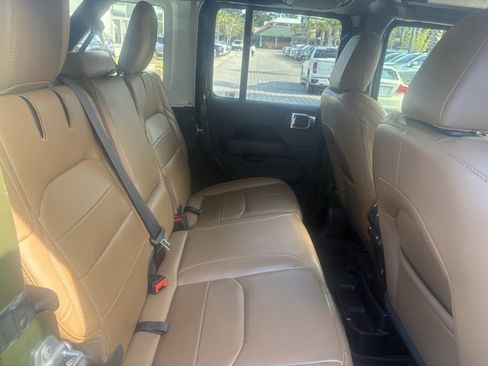 Used 2021 Jeep Wrangler Unlimited Sahara image 20