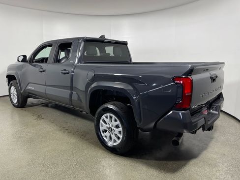 New 2026 Toyota Tacoma SR5 image 5