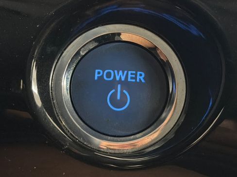 Used 2021 Toyota Prius Prime XLE FWD image 23