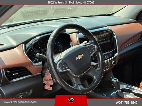 Used 2019 Chevrolet Traverse High Country AWD/4WD image 22