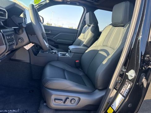 New 2026 Toyota 4Runner Limited AWD/4WD image 13