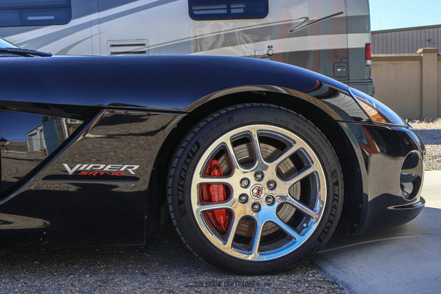 Used 2004 Dodge Viper SRT-10 RWD image 10