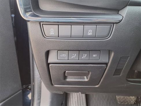 Used 2023 MAZDA MAZDA3 s image 23