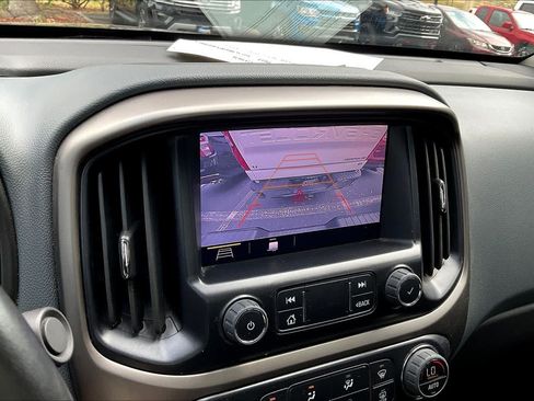 Used 2022 Chevrolet Colorado Z71 AWD/4WD image 21