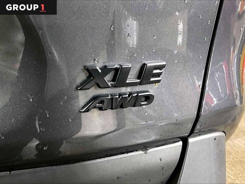 Certified 2022 Toyota RAV4 XLE image 18