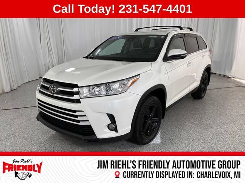 Used 2019 Toyota Highlander Plus AWD/4WD image 1