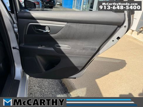 Used 2015 Nissan Altima 2.5 SV w/ Convenience Package image 37
