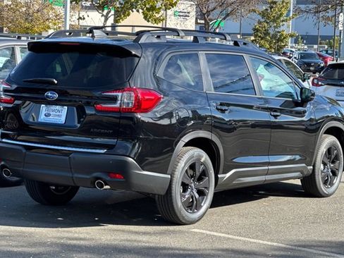 New 2026 Subaru Ascent Premium image 4