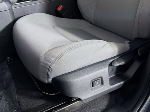 Used 2024 Toyota Tacoma SR5 w/ SR5 Upgrade Package image 22