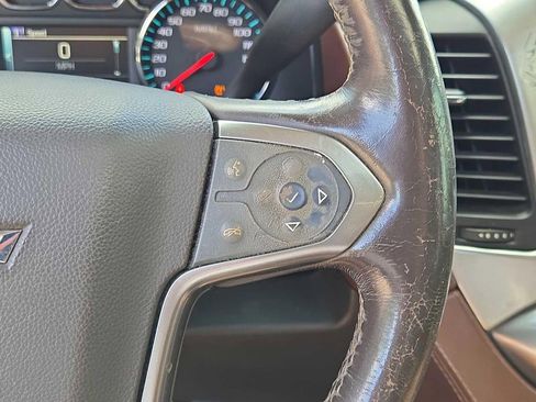 Used 2016 Chevrolet Suburban LTZ RWD image 23