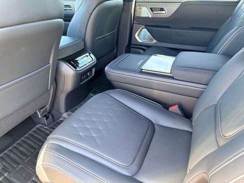 New 2026 INFINITI QX80 Autograph w/ Autograph Exterior Package AWD/4WD image 21