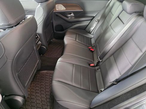 Used 2025 Mercedes-Benz GLE 350 4MATIC image 16