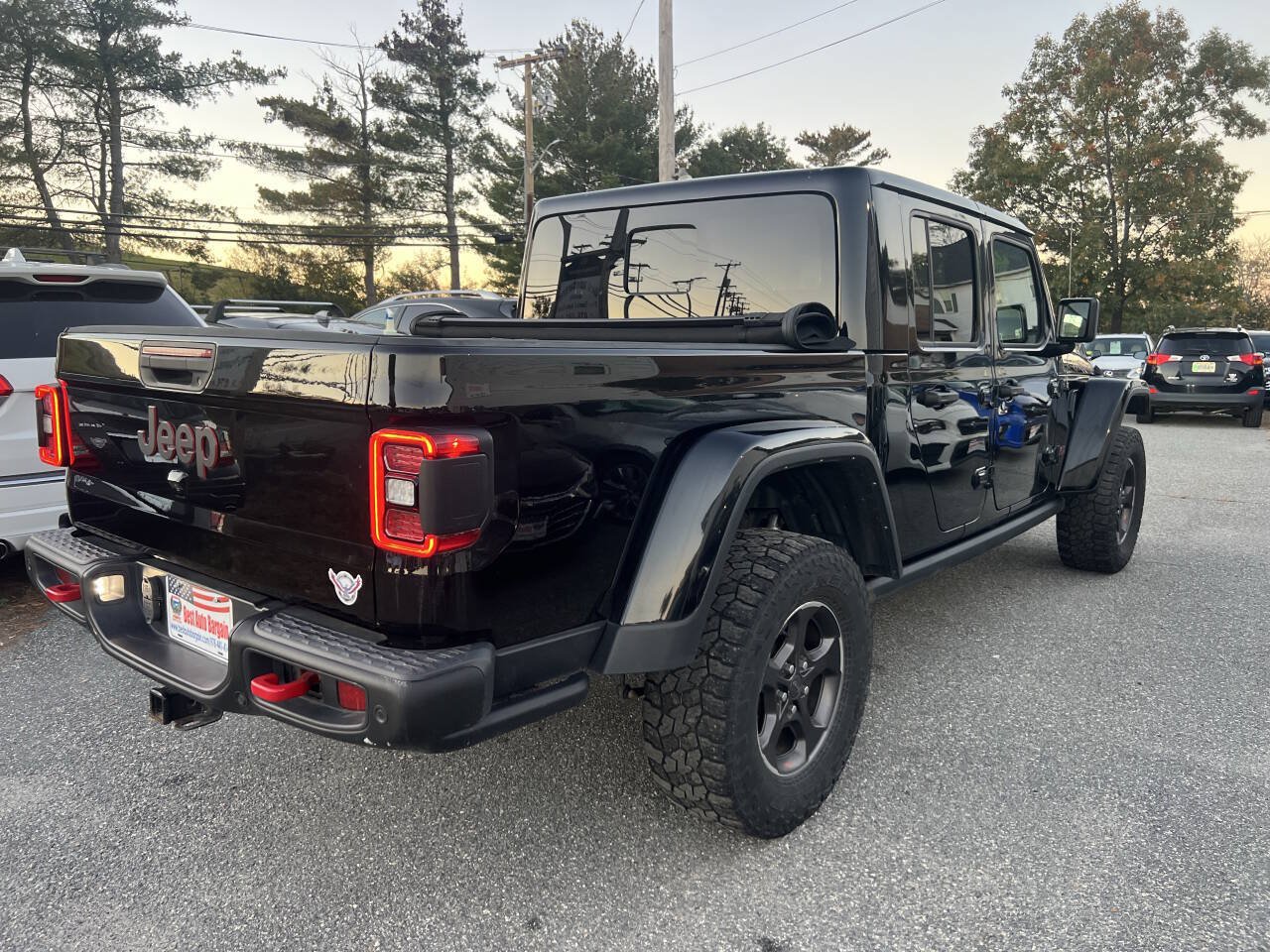 Used 2021 Jeep Gladiator Rubicon AWD/4WD image 6
